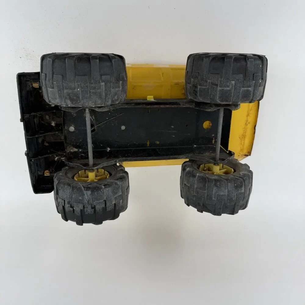 Tonka Model 54782 Yellow Toy Construction Trucks Dump Truck Pressed Steel